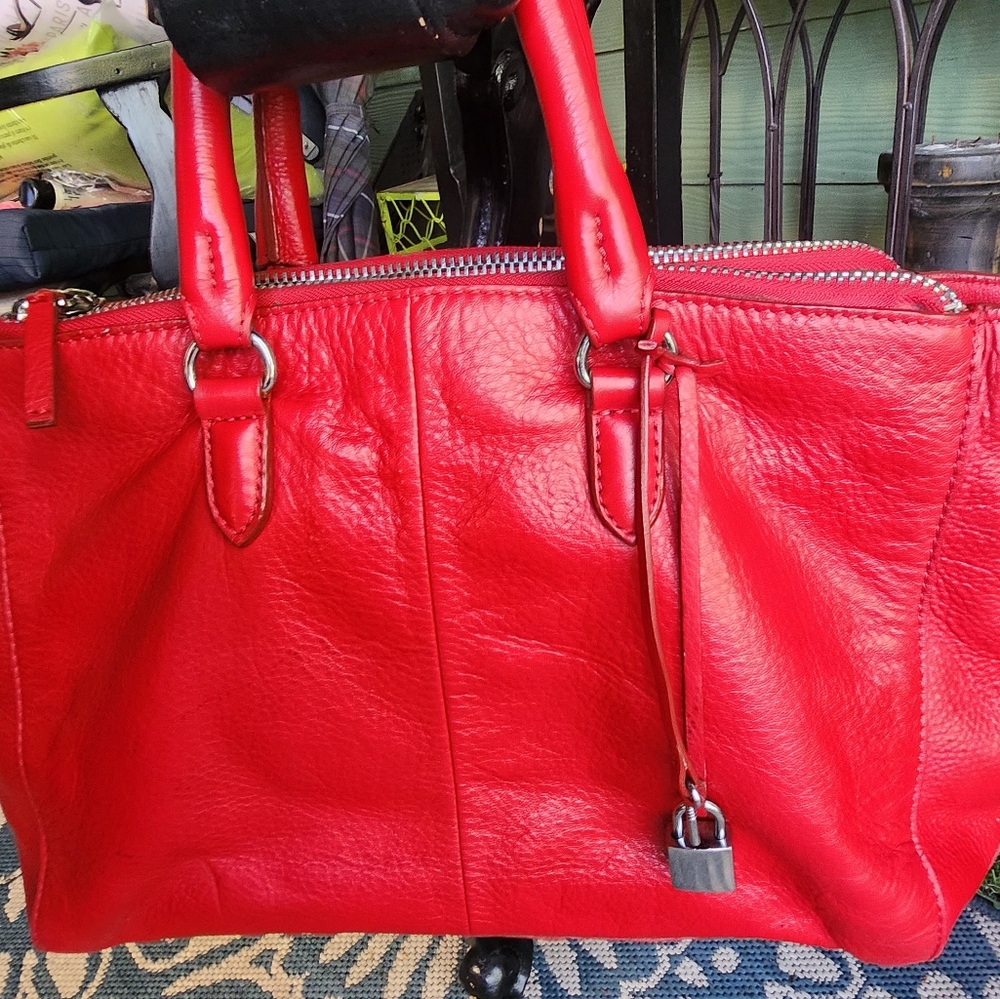 VINTAGE NICE COW LEATHER HANDBAG BY ZARA